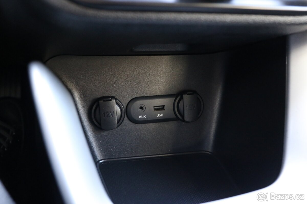 Kia Ceed 1.4 73KW, ČR ,TAŽNÉ, klima - 14