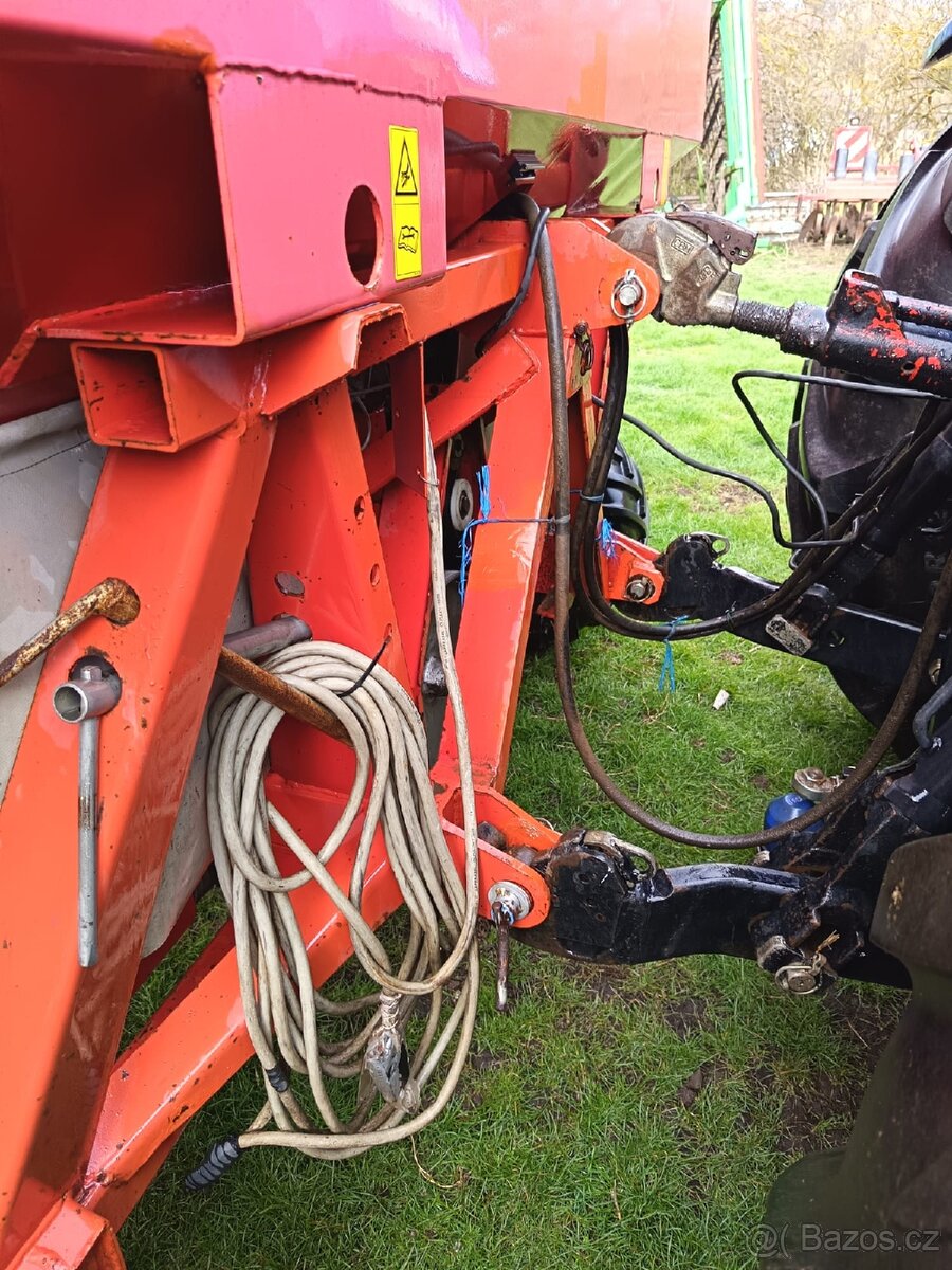 Secí stroj-Accord Pneumatic DV6 - 14