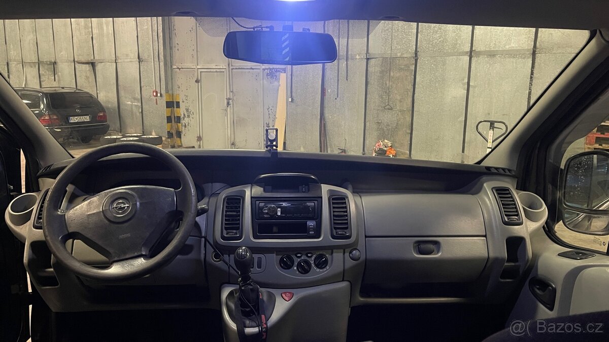 Opel Vivaro 1,9 CDTI Long - 14