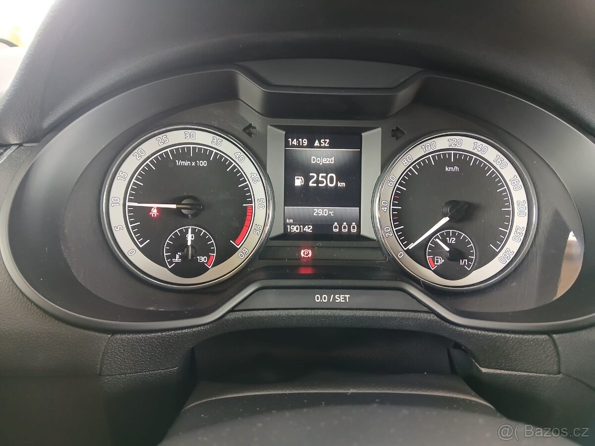 Škoda Octavie COMBI + ROZVODY + DPH - 14