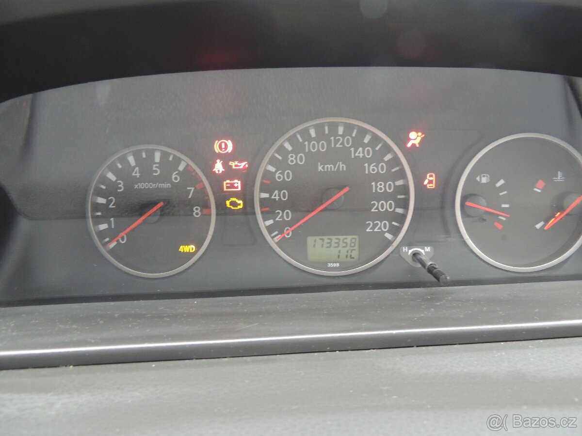 Nissan X-TRAIL T30 121kw rok 2004 - 14