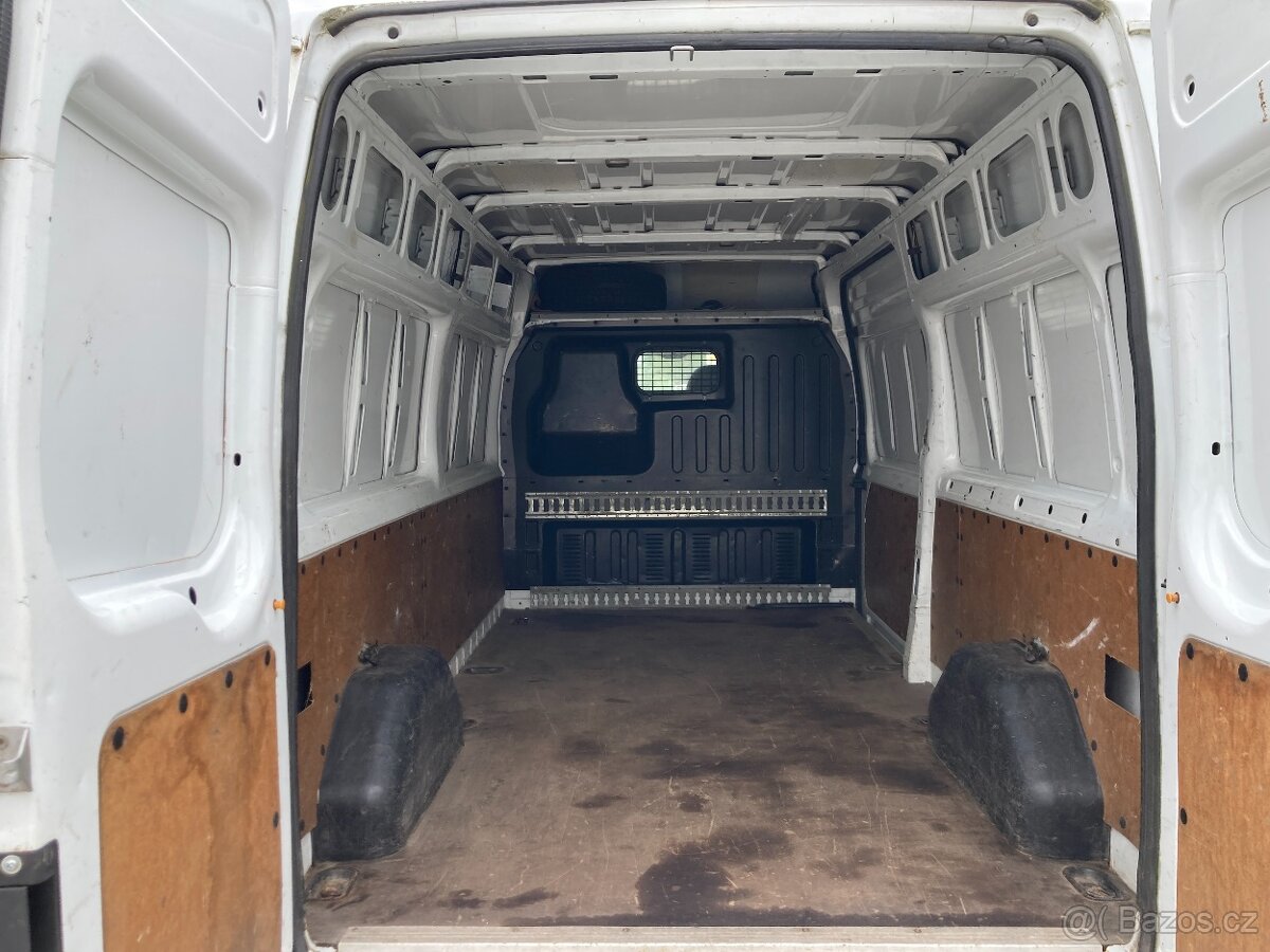 Ford Transit, 2,2 TDCi 74 kW "poškozený motor" - 14