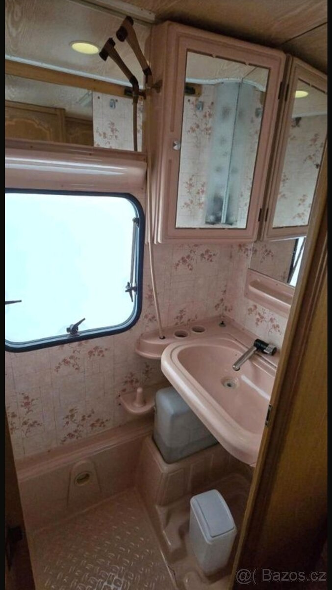 Karavan obytný přívěs d doklady - 14