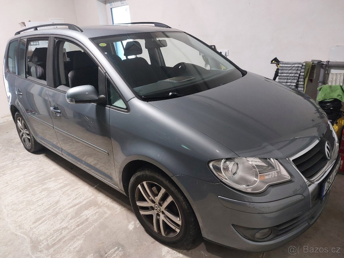 VW Touran PRODÁM NEBO VYMĚNÍM - 14