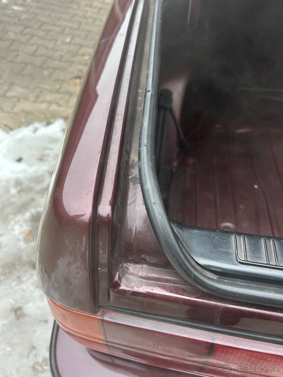 Prodám BMW 320i e30 coupe - 14