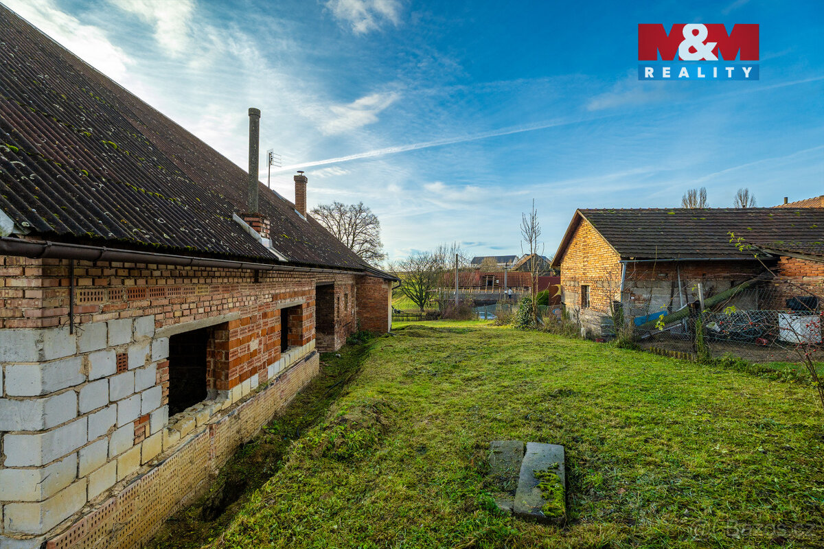 Prodej rodinného domu, 318 m², Bačalky - 14