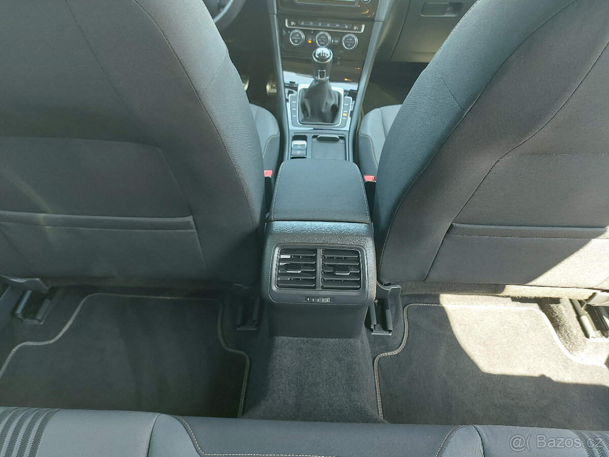 VW Golf VII 2,0 TDI 6°manuál Allstar S.KNIHA - 14