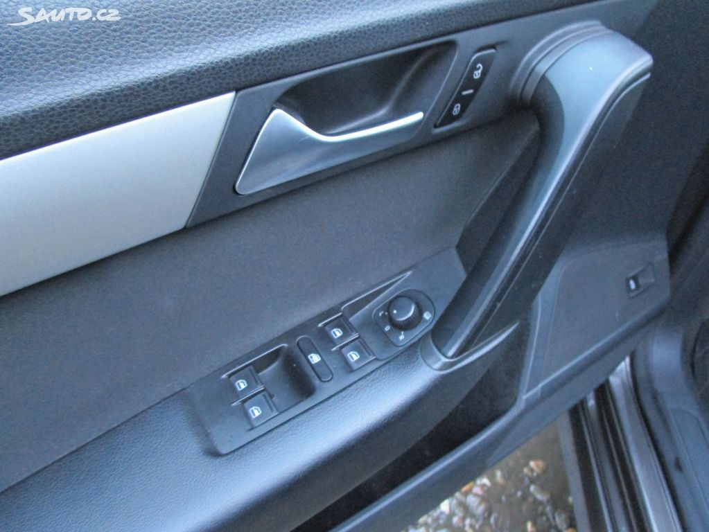 Volkswagen Passat, 1,6TDI-77KW- 6-RYCHLOSTÍ - 14