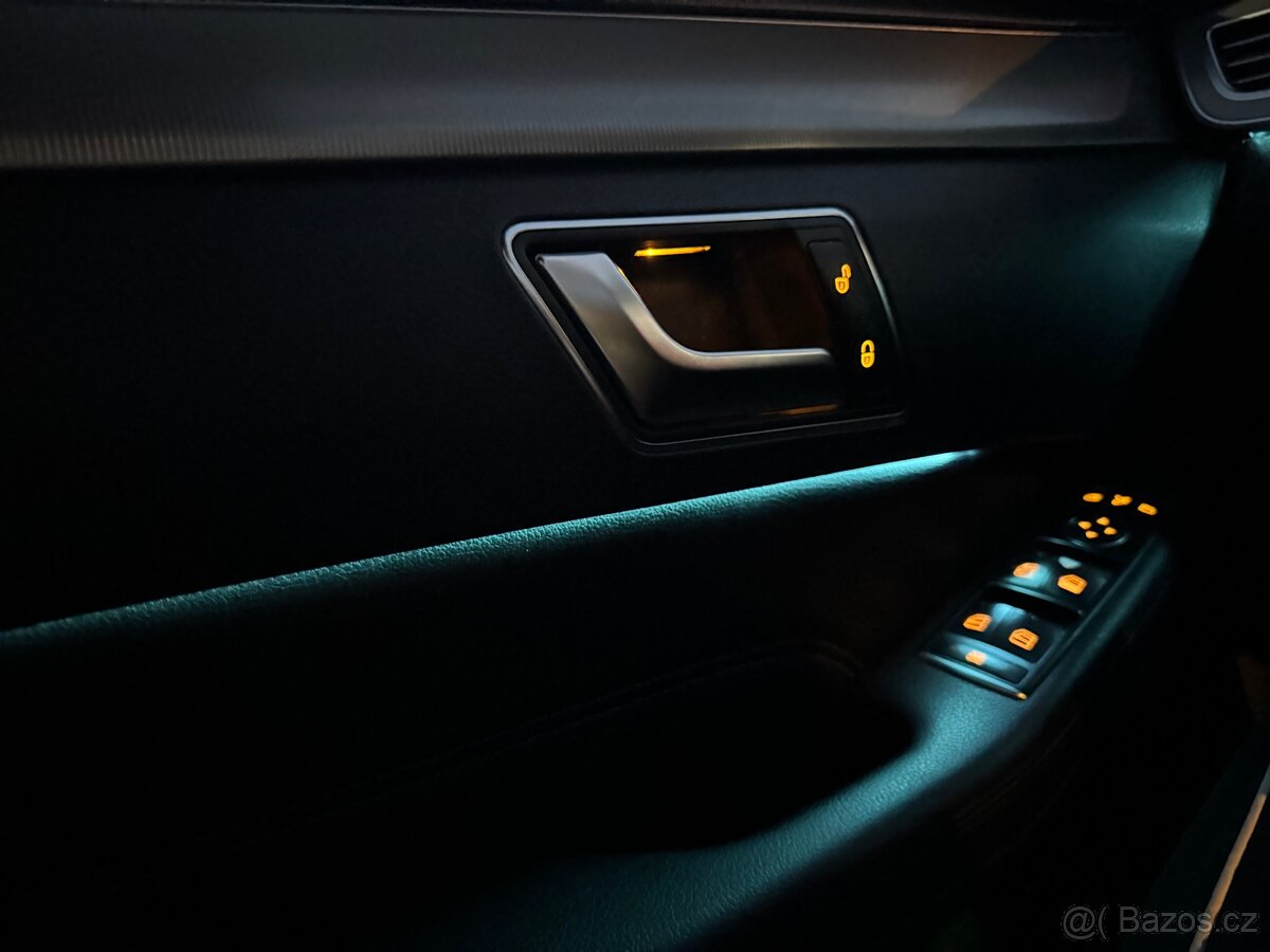 Mercedes-Benz E 250 CDI 4MATIC 2015 - 14