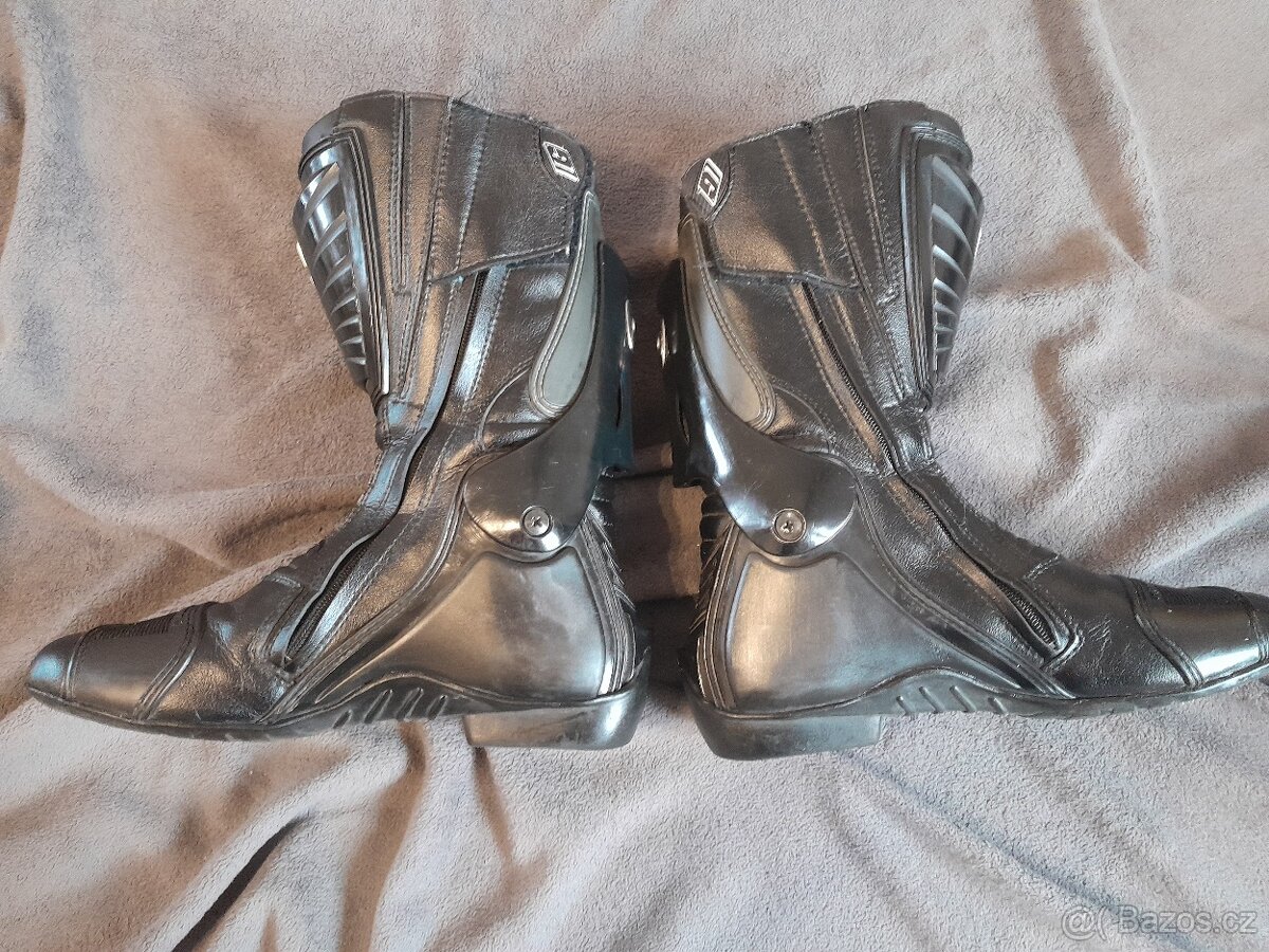 Dámská dvoudílná kombinéza 4SR, moto boty Gaerne - 14