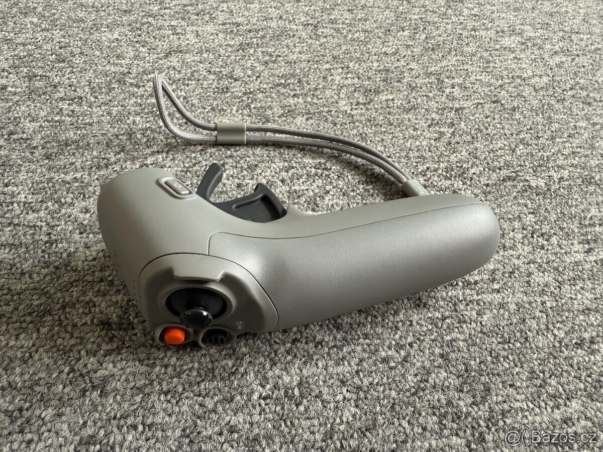 DJI Avata 2 + DJI Integra + Ovladač + příslušenství - 14