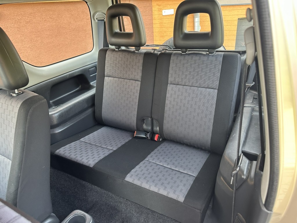 Suzuki Jimny 1.3i 63kW 4x4 TOP - 14
