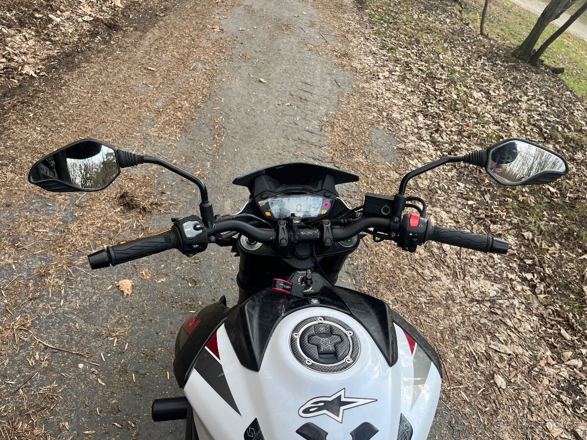 Suzuki gsx-s750 - 14