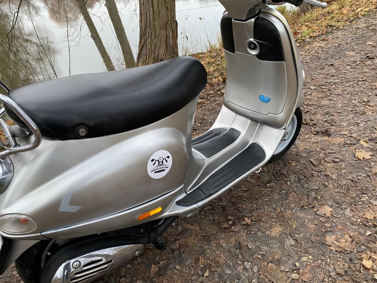 Vespa ET4 150 - 14