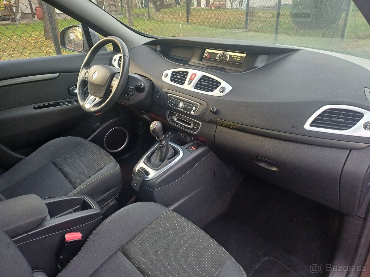 Benzínový Renault Scenic 1.4 Tce 2010 - 14