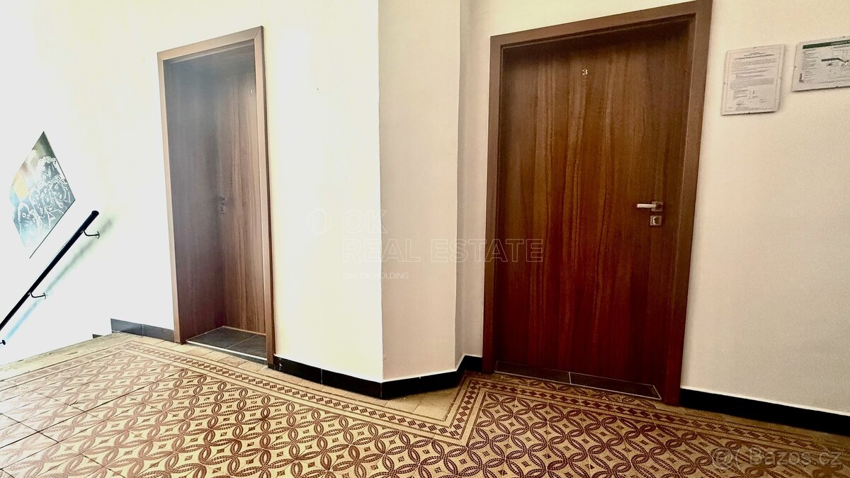 Pronájem nebytových prostor - Ostrava - ul. Nádražní - 14