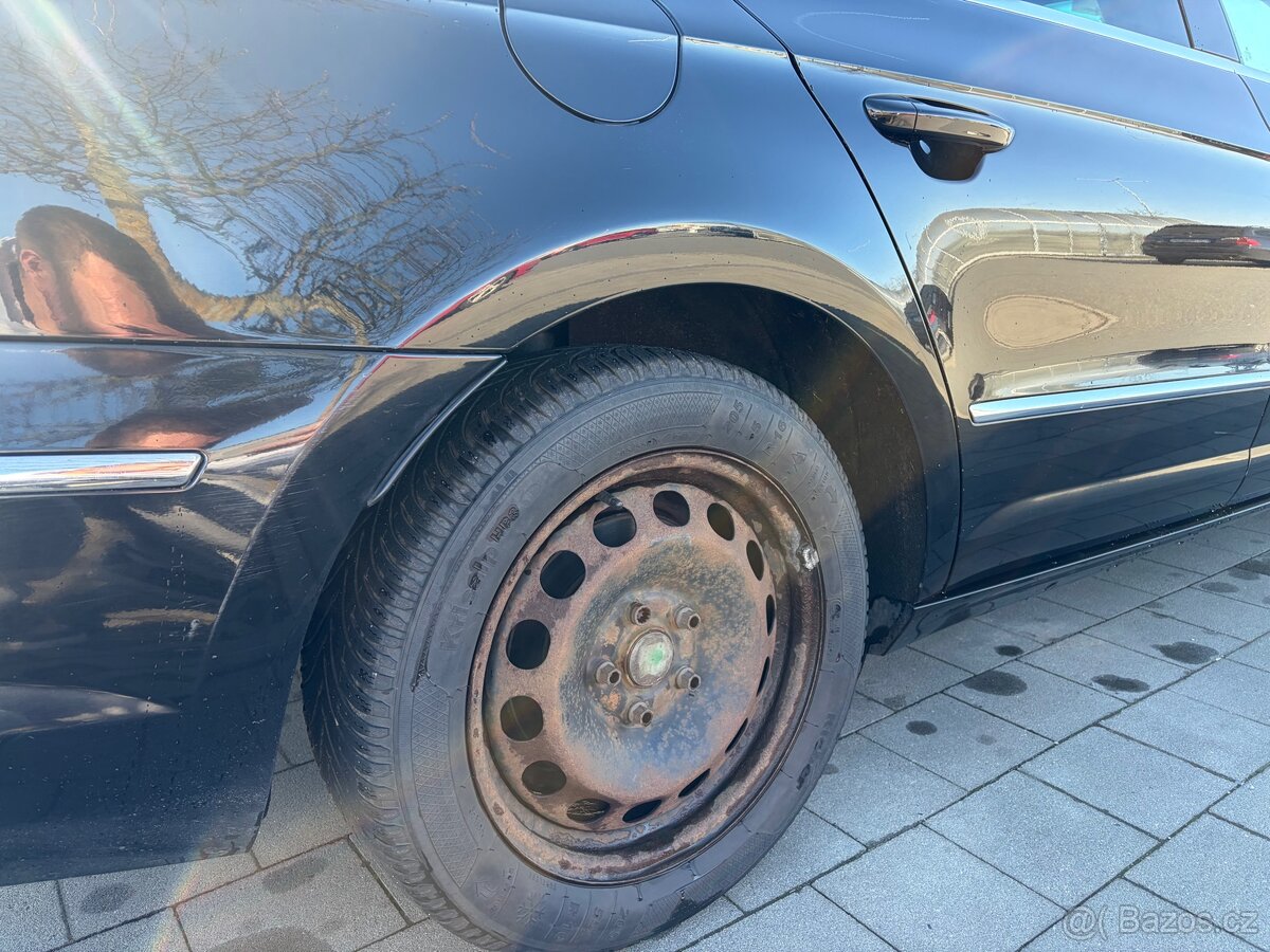 VW Passat CC 2.0TDi 103KW - 5míst - 14