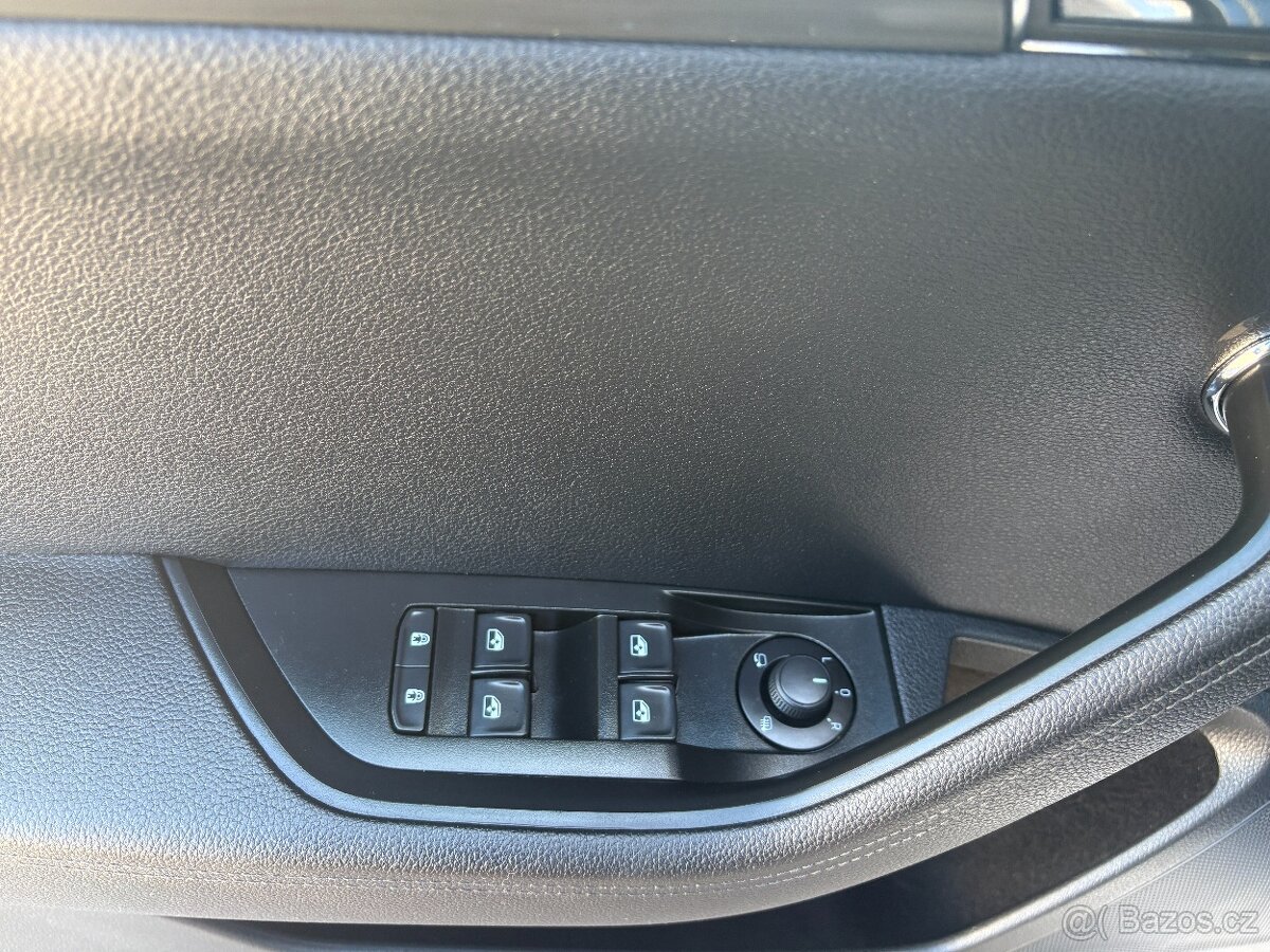 Superb 2.0TDI,147kW,4x4,DSG,DPH,WEBASTO,TAŽNÉ - 14