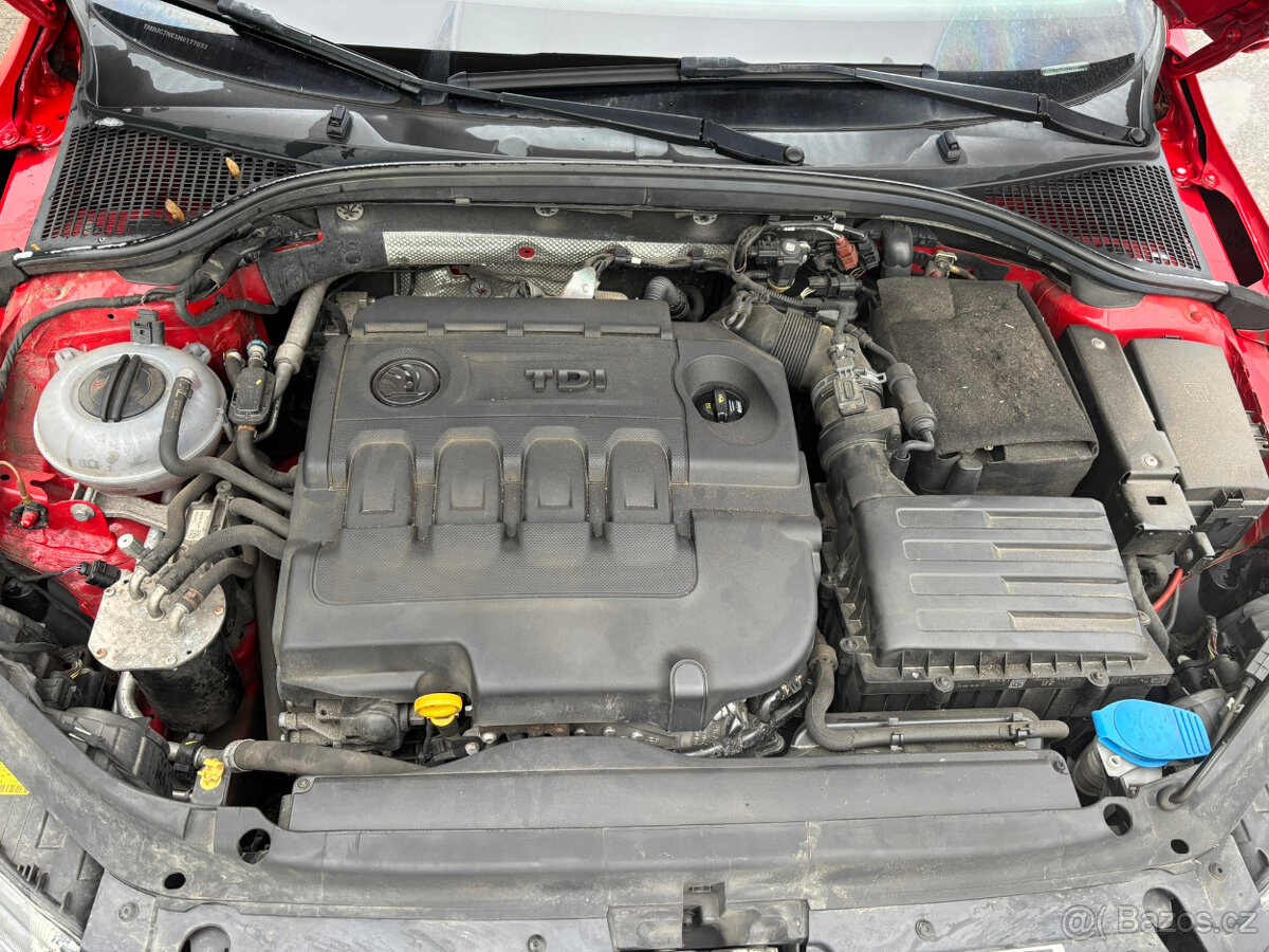 Škoda Octavia Combi ČR DPH - 14