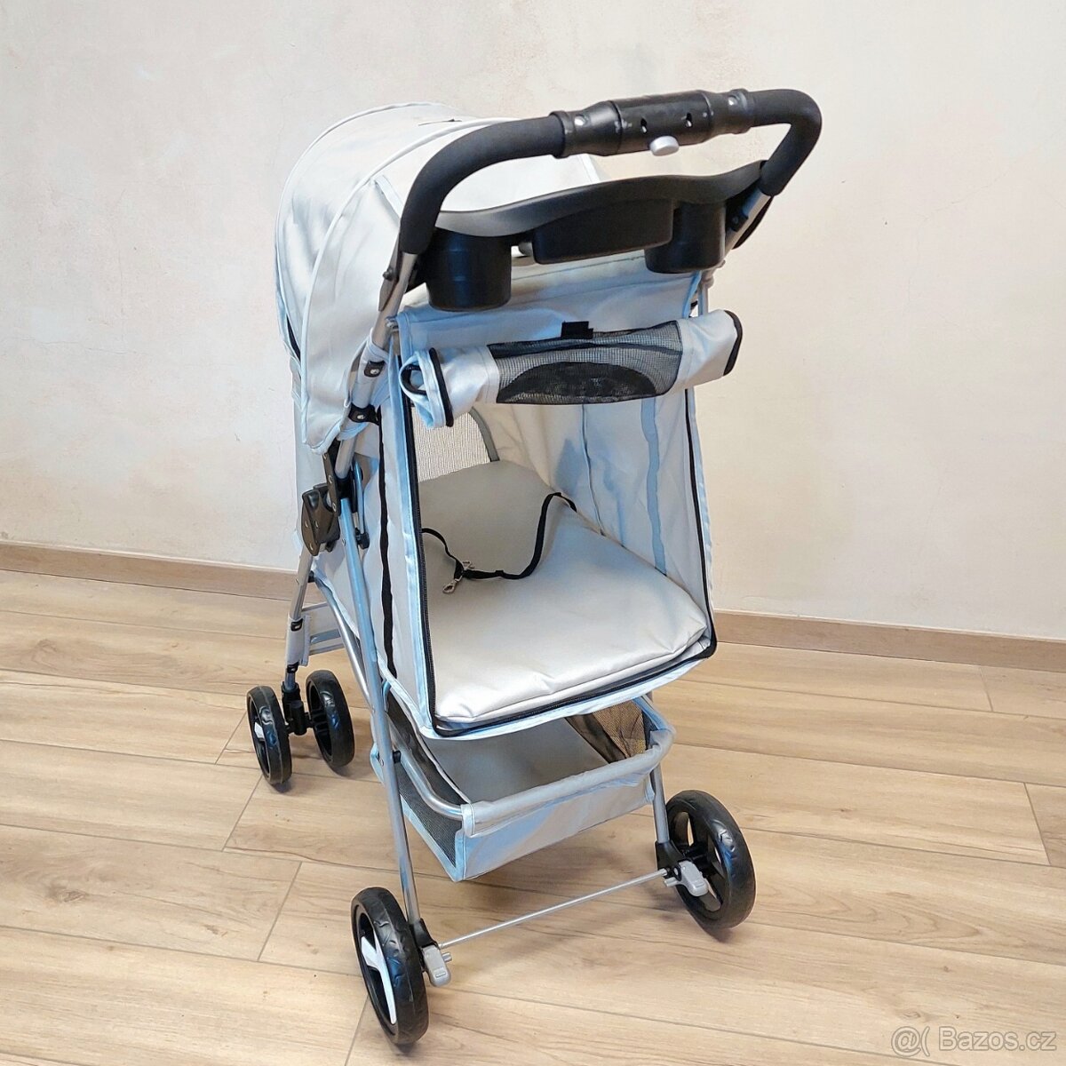 Kočárek skládací pro psy a kočky - nové - 14