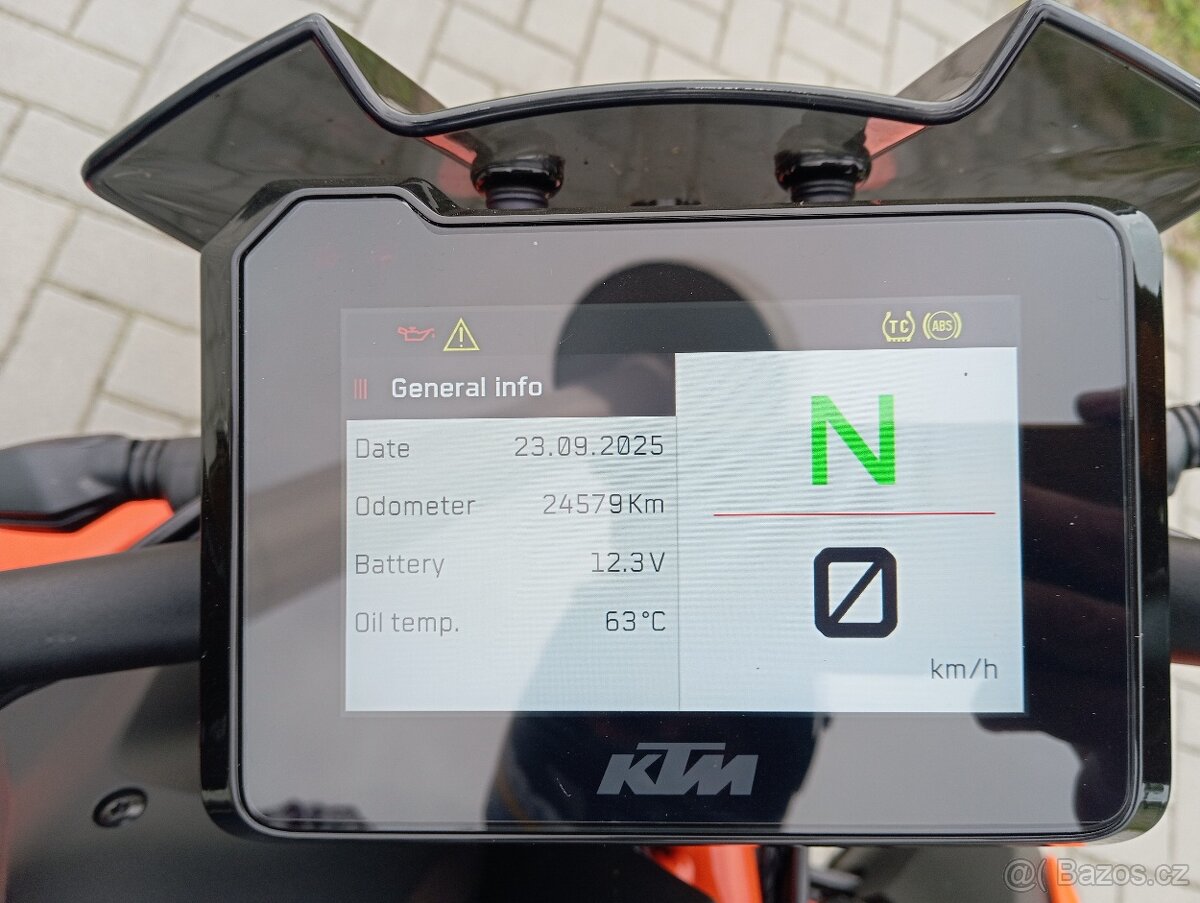 KTM super Duke 1290 R 2020 - 14