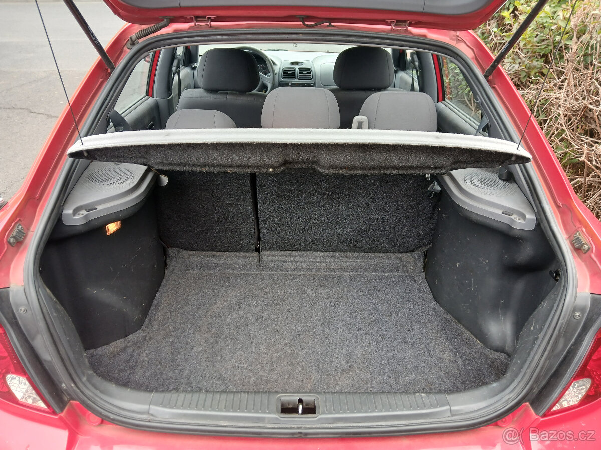 Hyundai Accent, 1,4 KLIMA nová STK - 14