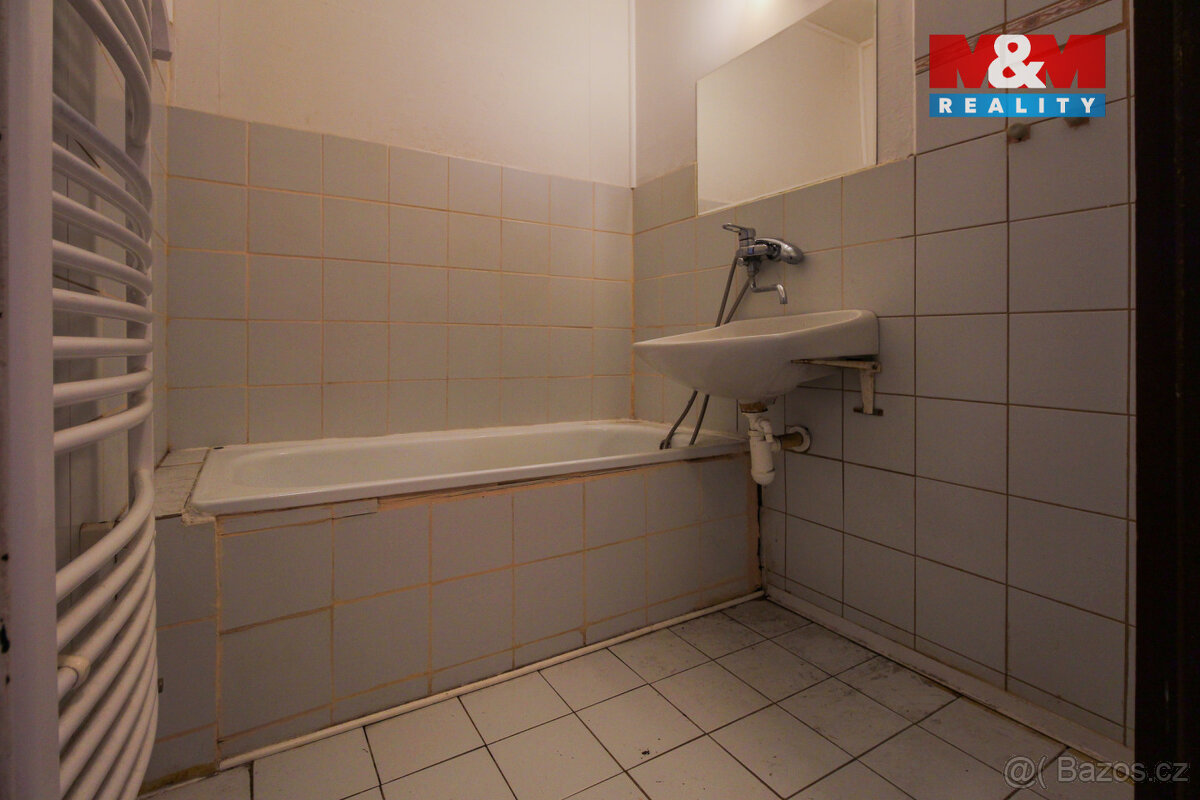 Prodej bytu 3+1, 67 m2, OV, Jeseník - 14