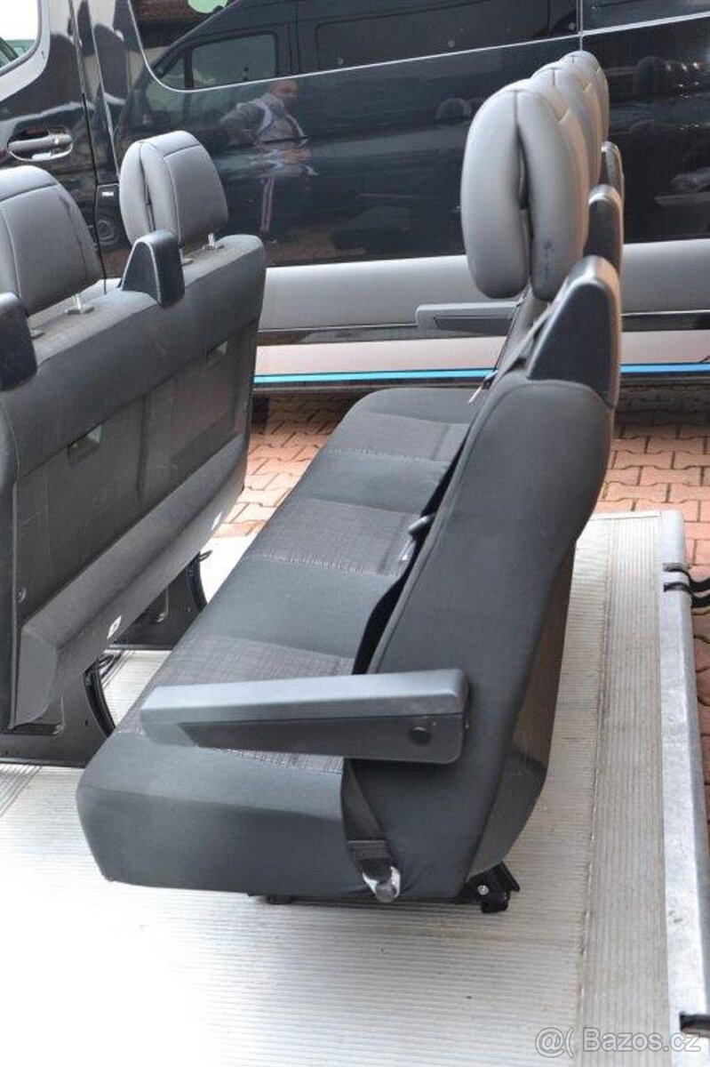 Mercedes Benz Sprinter sedačky - 14