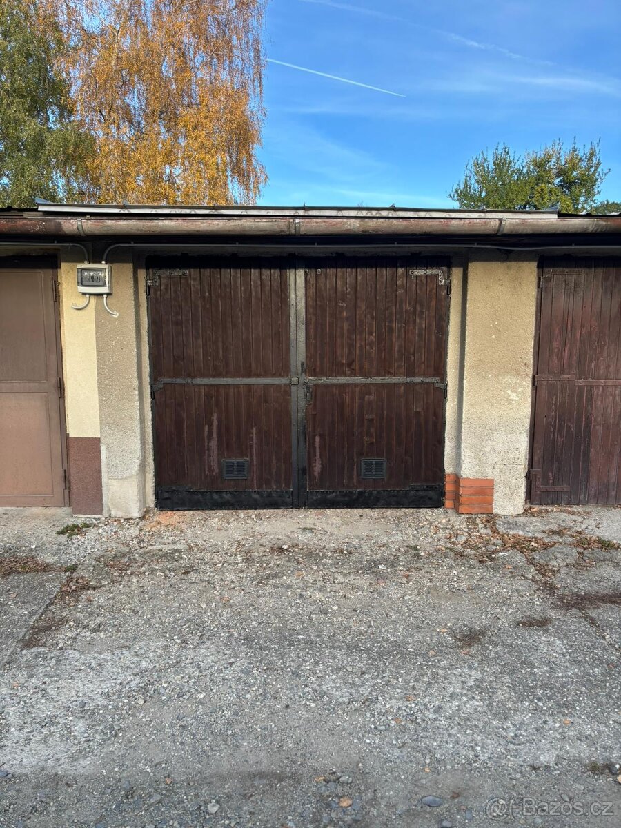 GARÁŽ NA PRODEJ V HULÍNĚ - 14