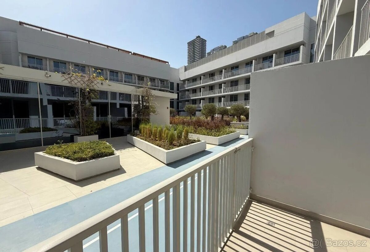 Dubaj - JVC - Garzonka - 14