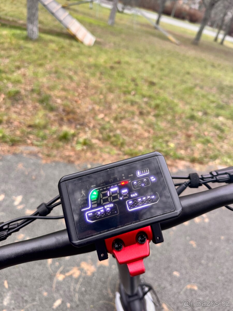 elektrokoloběžka CIRCOOTER - 14