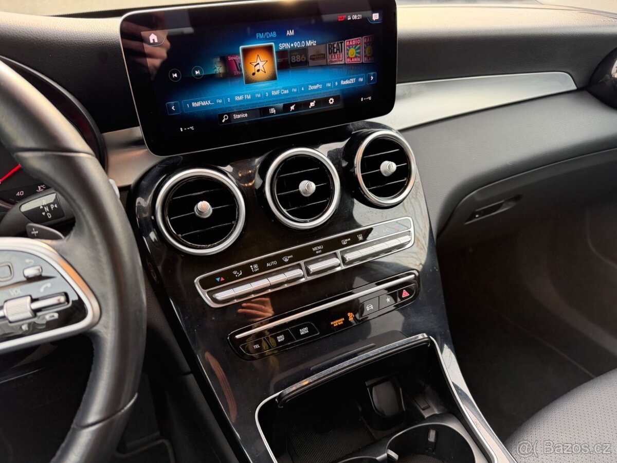 Mercedes-Benz GLC 200 4MATIC | 2022 | WEBASTO | DPH - 14