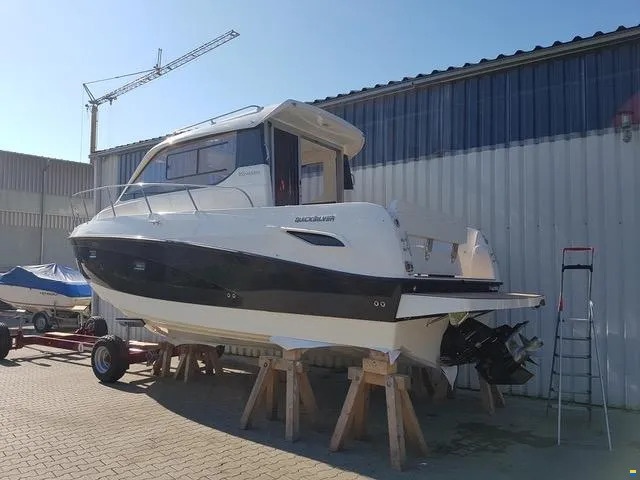 Loď Quicksilver 855 Activ Weekend - 14