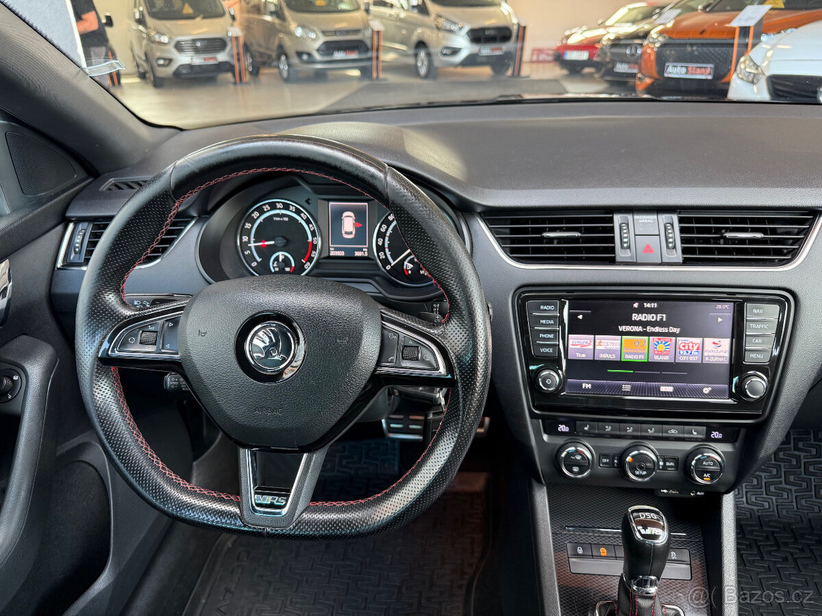 Škoda Octavia 2.0TDI RS DSG,po vekém servisu - 14
