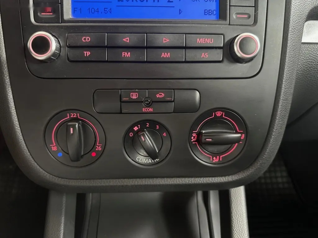 Volkswagen Jetta, 1.6i + LPG 75 KW - CZ - 14