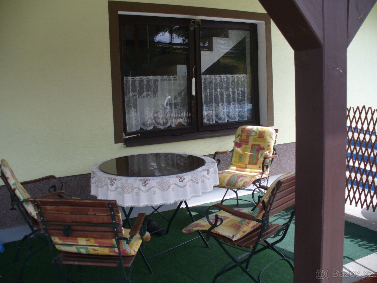 Prodam velky tri podlazni rodiiny dum - 14