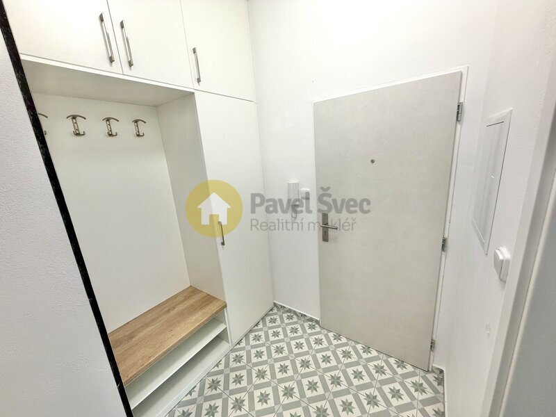 Pronájem bytu 2+kk, 60 m2, centrum města Strakonic - 14