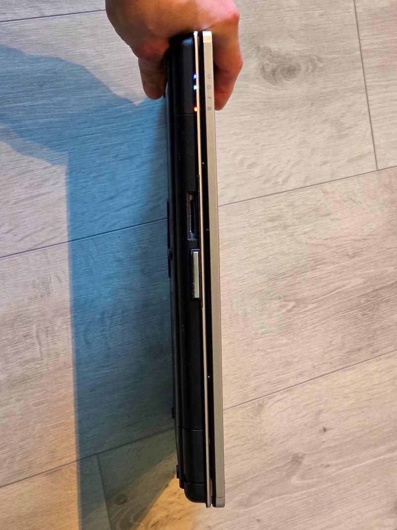 Notebook HP EliteBook 8440p – kancelářský / pracovní - 14