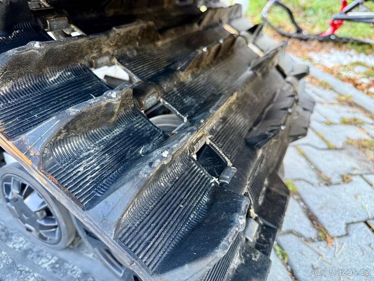 Snežný skúter BRP Lynx 69 Ranger Alpine 1200 4-TEC - 14