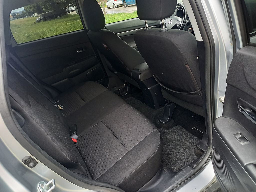 Mitsubishi ASX 1,8DiD 4x4+klima+alu.kola+135000km - 14