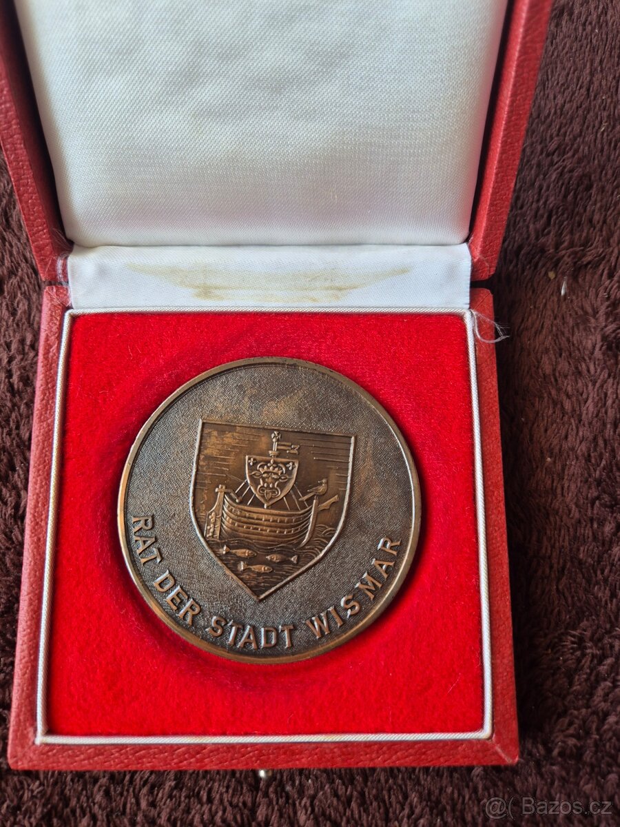 Starší medaile 2 - 14