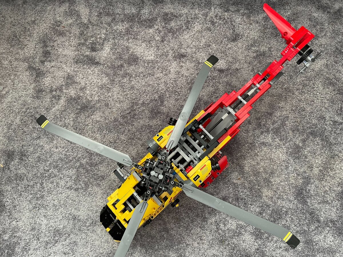 Lego Technic 9396 Helicopter - 14