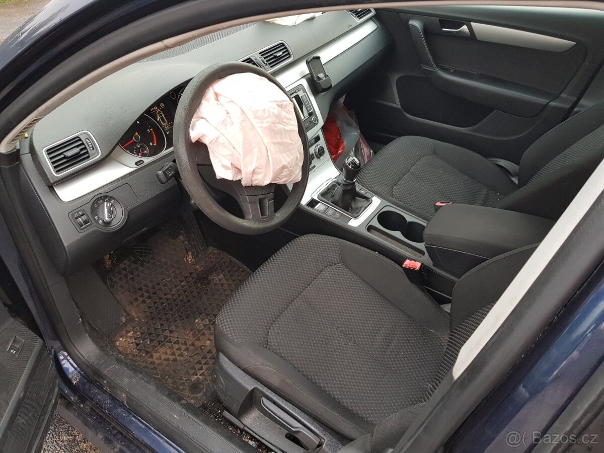 Volkswagen Passat B7 1.6 TDI / 219 000 km - 14