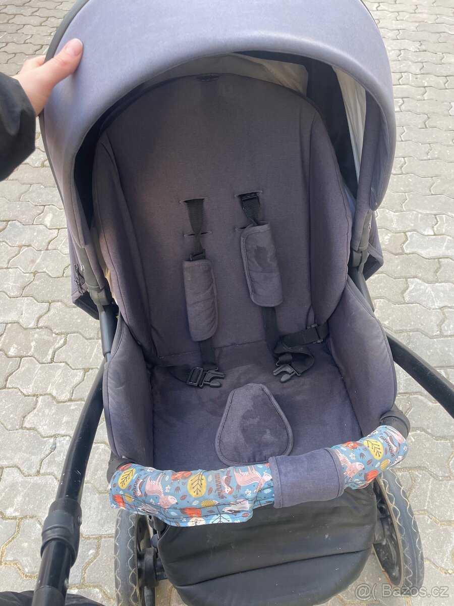 Kočárek Tutis - 14