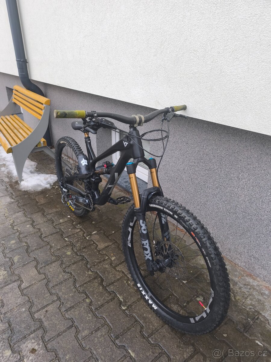 Yt Jeffsy pro race vel L - 14