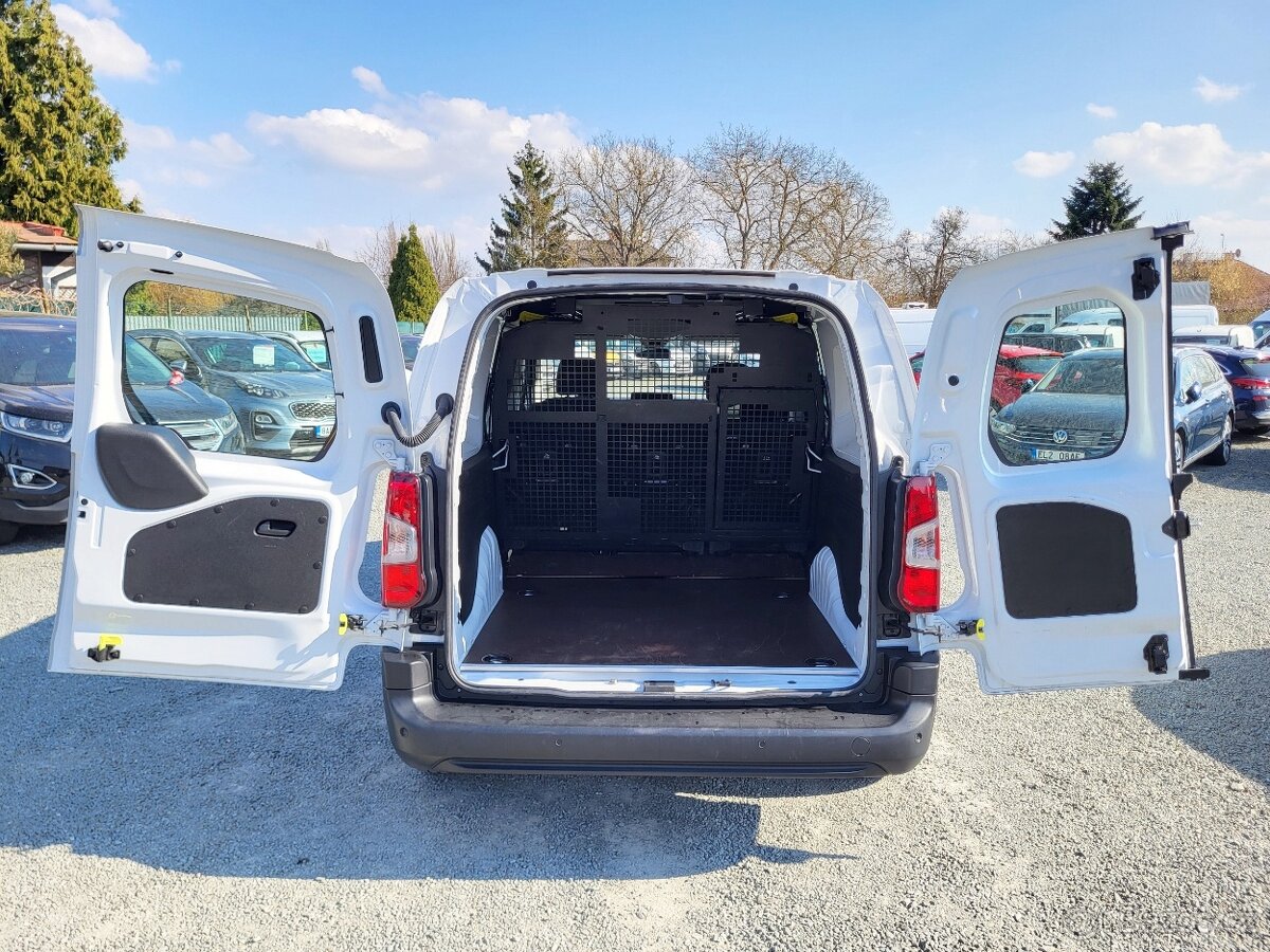 OPEL Combo CREW VAN XL 1.5 D 5-míst - ČR - 1.majitel - 14