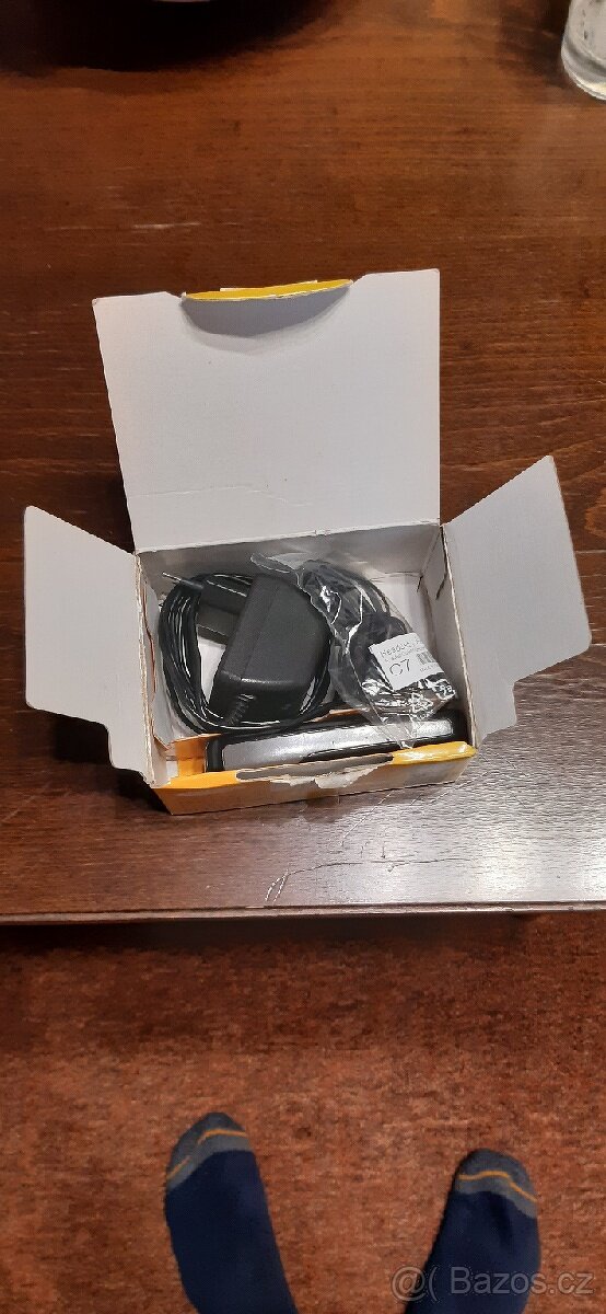 Retro telefony + Hodinky + tlačítkový telefon NOKIA - 14