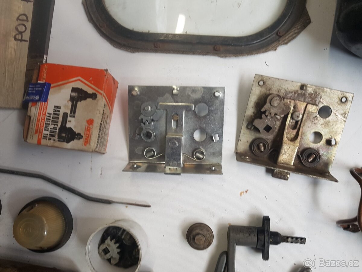 UAZ 469 - 3151 DÍLY - 14