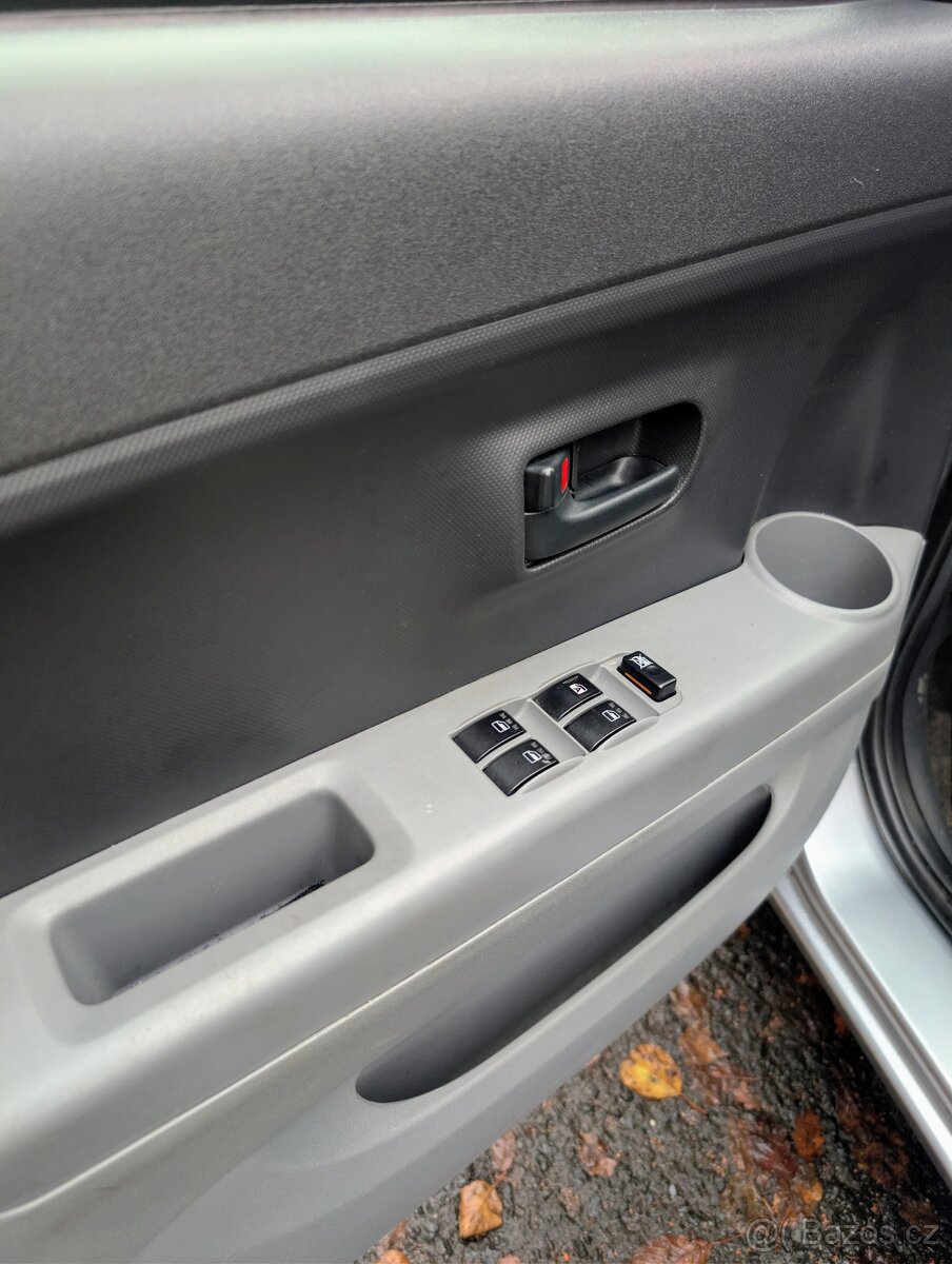 Subaru Justy 1.0 (Toyota motor) - 2009 - 51 kW - 14