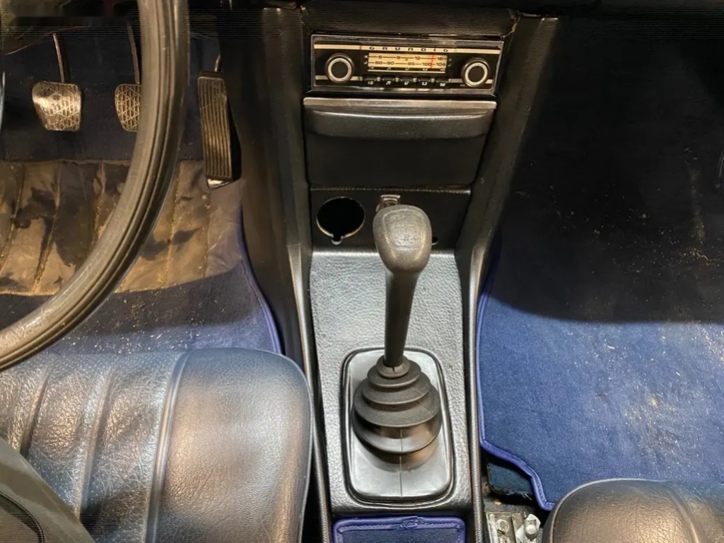 Mercedes-Benz 250, Coupe - 14